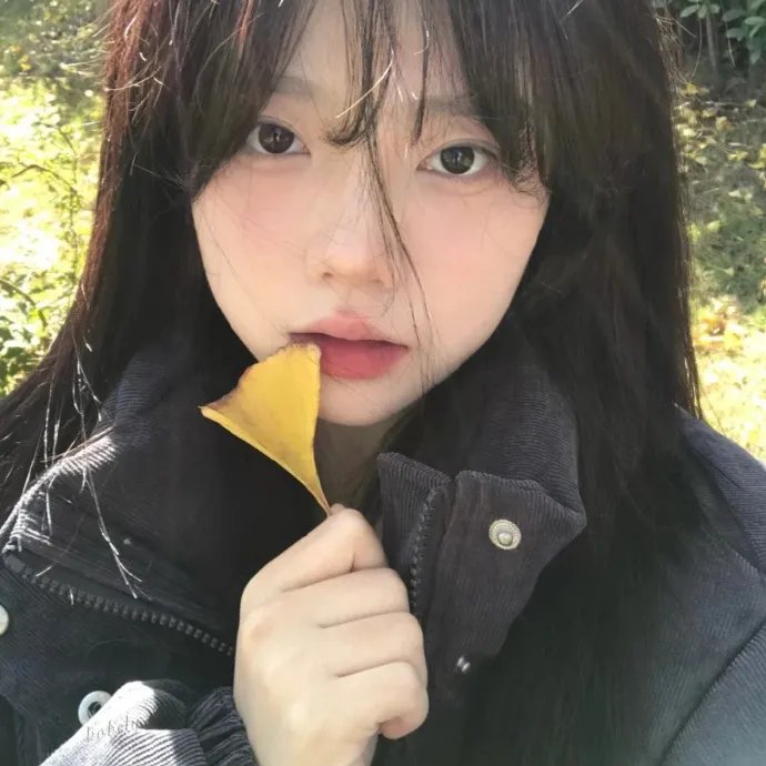 求救眨眨眼